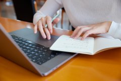 ?2023年起，墨尔本大学开始接受托福家考和 PTE Online