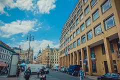 英国这些院校申请时需要带雅思成绩！