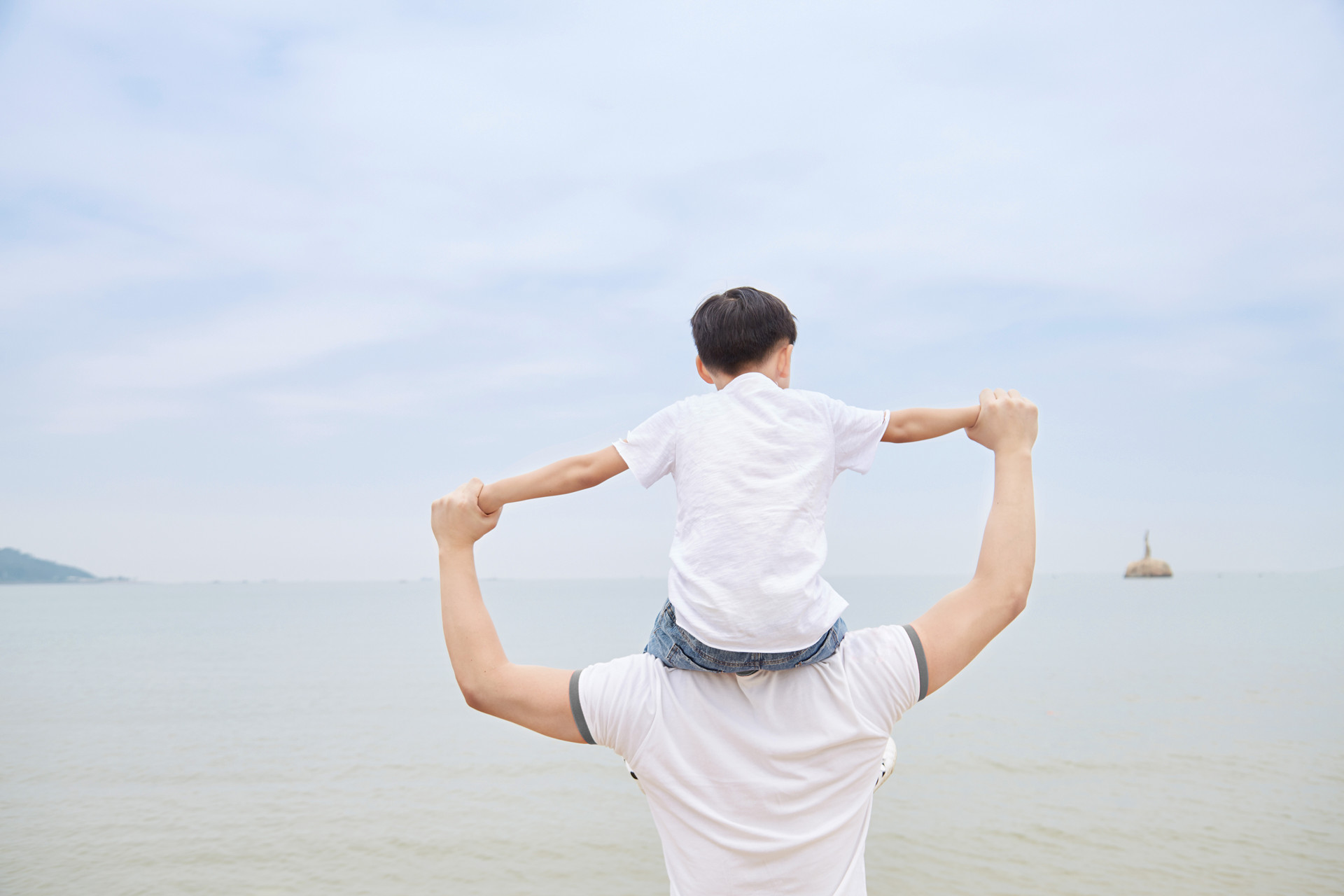 新加坡官宣留学重磅利好新政！陪读签证申请范围扩大！